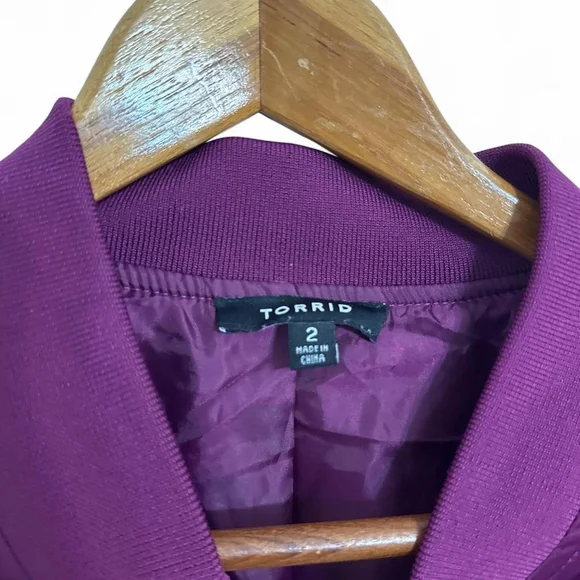 Grunge style Purple floral embroidered bomber jackeT BY TORRID - Picture 6 of 8